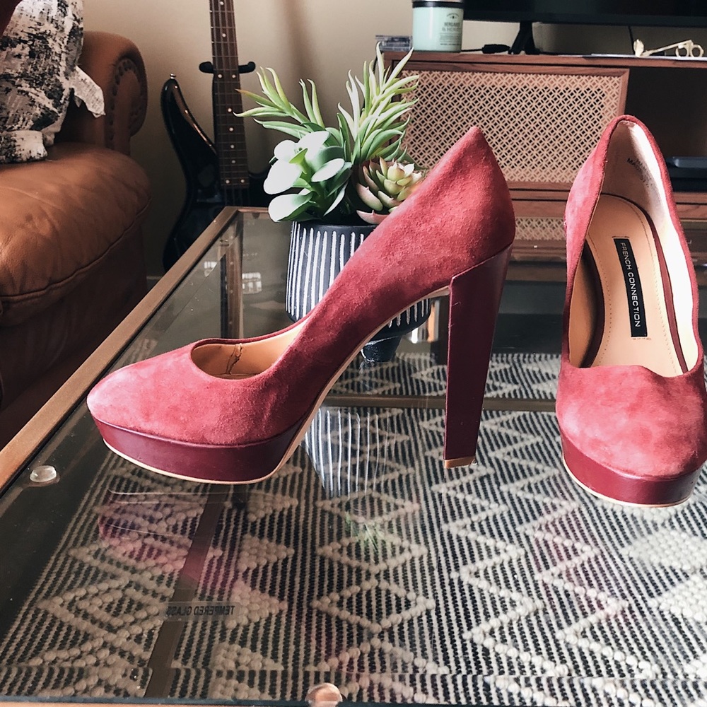 FRENCH CONNECTION Plum Suede Pumps